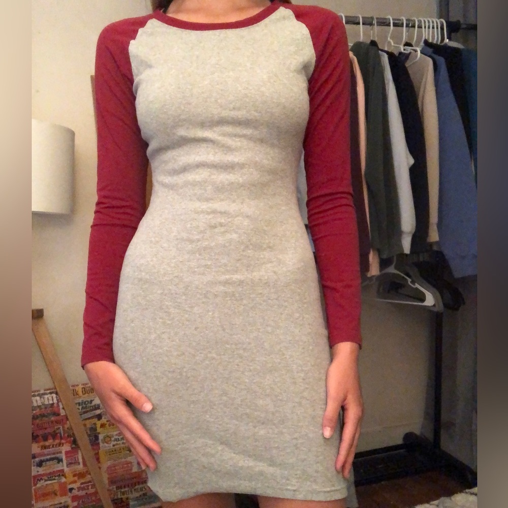 🍒THIS BODYCON DRESS GIVES YOU THE BEST SNATCHED LOOK🍒